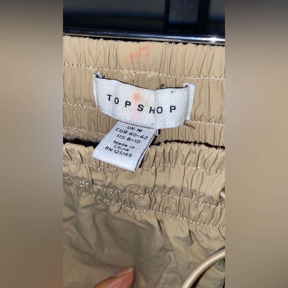 Topshop Curve balloon parachute linen trouser in sage - Picture 9 of 9